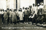 Die ersten gefangenen farbigen Franzosen bei Verdun 1916 